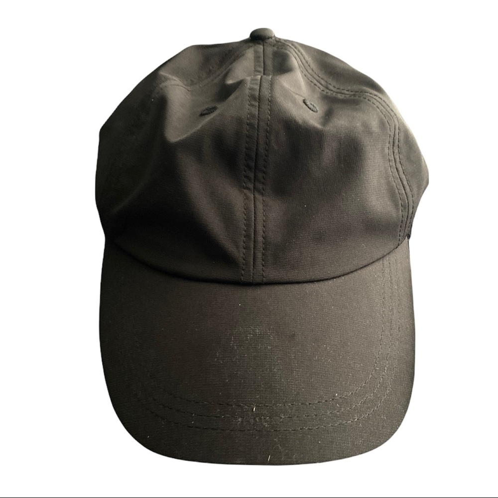 Apana Black Running Cap